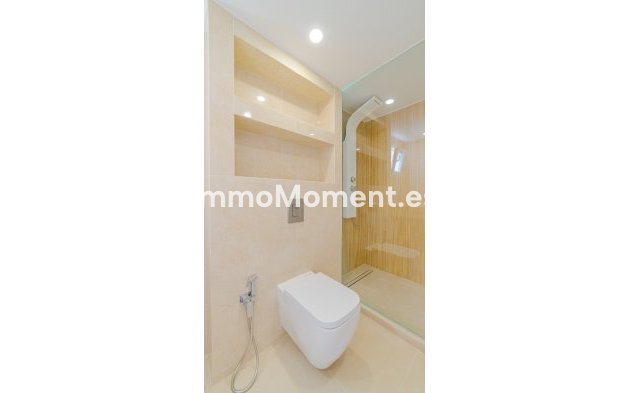 Reventa - Villa independiente - Orihuela - Los Balcones