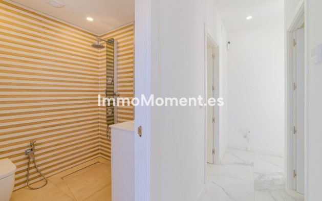 Reventa - Villa independiente - Orihuela - Los Balcones