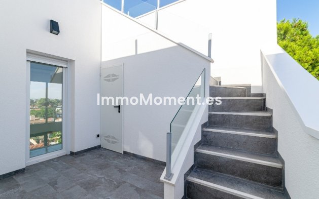 Reventa - Villa independiente - Orihuela - Los Balcones