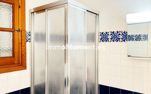 Resale - Apartment - Benahavís - Benahavís Centro
