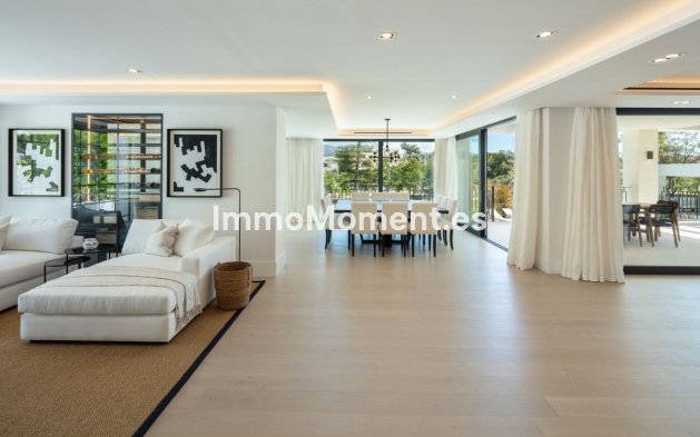 Resale - Detached villa - Marbella - Nueva Andalucía