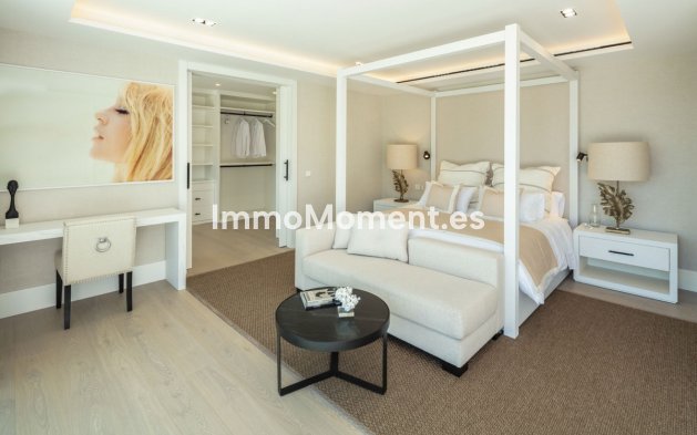 Resale - Detached villa - Marbella - Nueva Andalucía