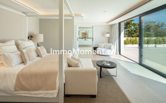 Resale - Detached villa - Marbella - Nueva Andalucía