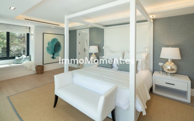 Resale - Detached villa - Marbella - Nueva Andalucía