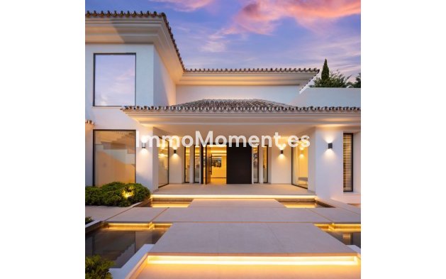 Resale - Detached villa - Marbella - Nueva Andalucía