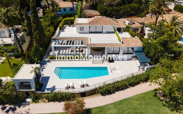 Resale - Detached villa - Marbella - Nueva Andalucía