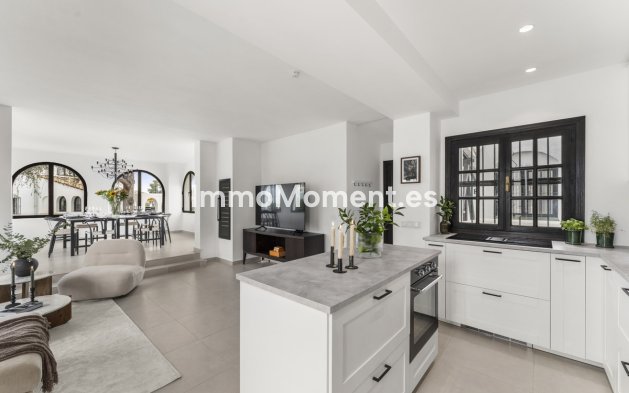 Wiederverkauf - Wohnung - Marbella - Nueva Andalucía