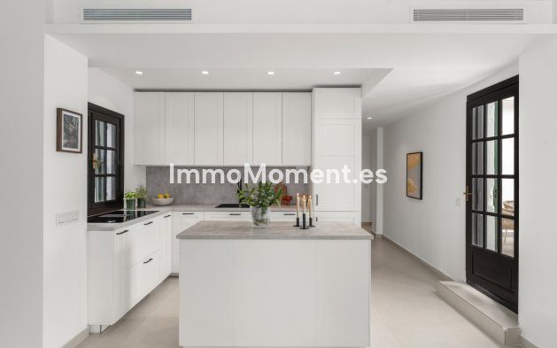 Wiederverkauf - Wohnung - Marbella - Nueva Andalucía