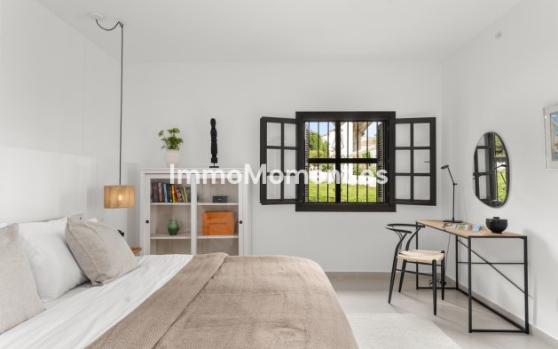 Wiederverkauf - Wohnung - Marbella - Nueva Andalucía