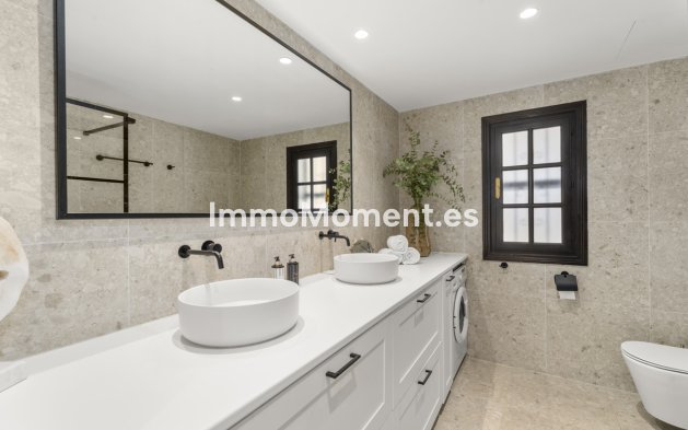 Wiederverkauf - Wohnung - Marbella - Nueva Andalucía