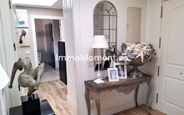 Resale - Apartment - Manilva - La Duquesa