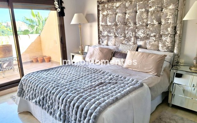 Resale - Apartment - Manilva - La Duquesa