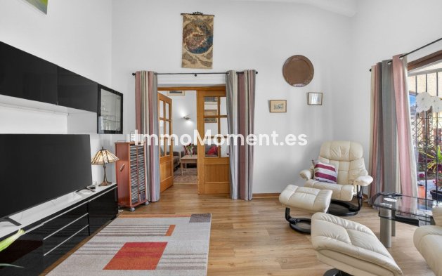 Bestaande woning - Vrijstaande villa - Torrevieja - Torrevieja Centro