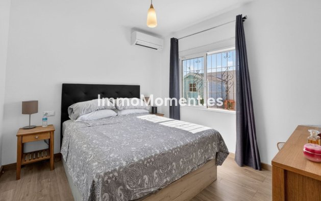 Bestaande woning - Vrijstaande villa - Torrevieja - Torrevieja Centro
