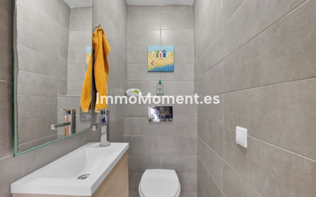 Bestaande woning - Vrijstaande villa - Torrevieja - Torrevieja Centro