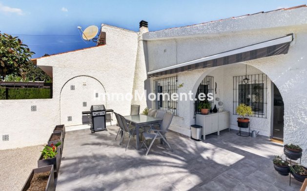 Bestaande woning - Vrijstaande villa - Torrevieja - Torrevieja Centro