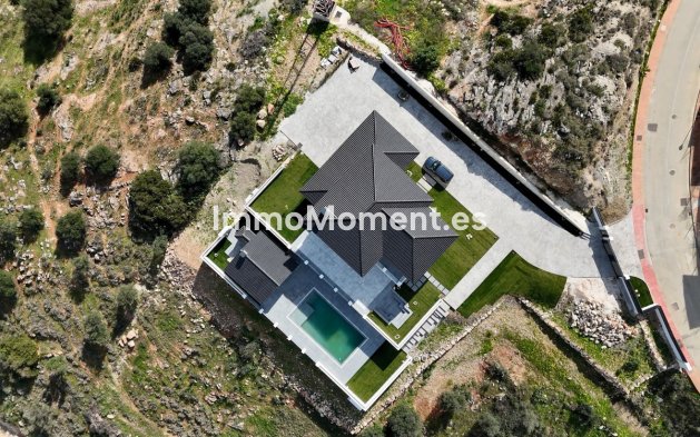 Resale - Detached villa - Inland  - Coín