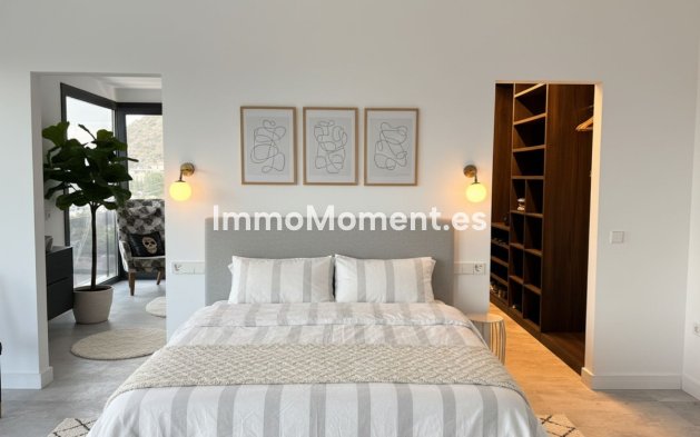 Resale - Detached villa - Inland  - Coín