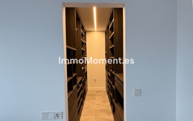 Resale - Detached villa - Inland  - Coín
