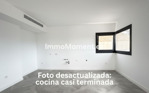 Resale - Detached villa - Inland  - Coín