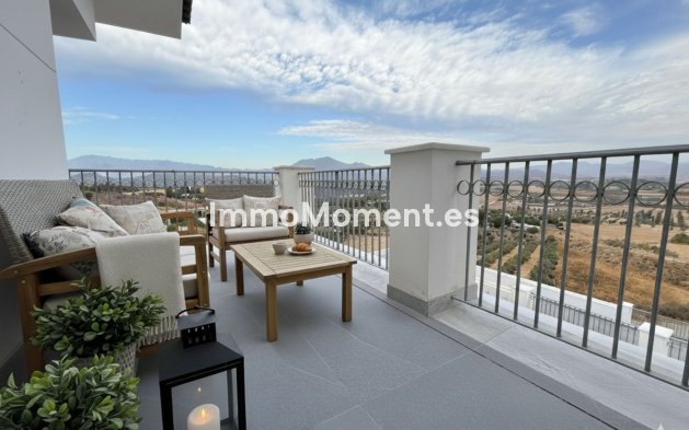 Resale - Detached villa - Inland  - Coín