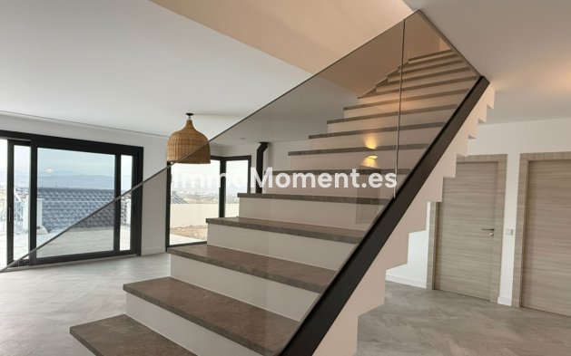 Resale - Detached villa - Inland  - Coín