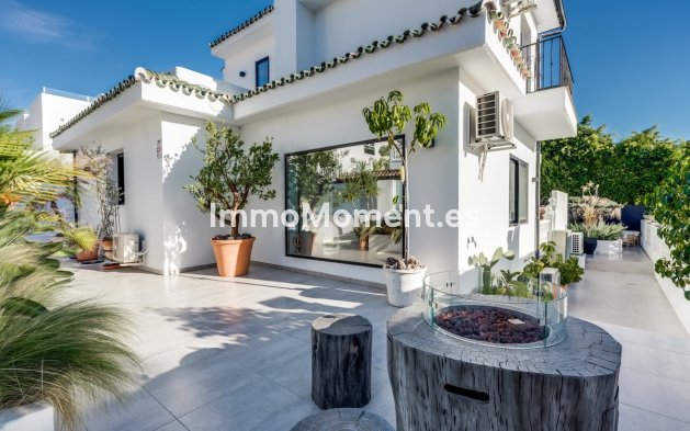 Resale - Detached villa - Marbella - Nueva Andalucía