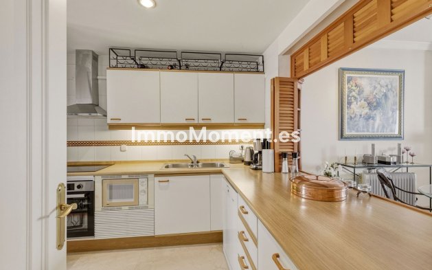Reventa - Apartamento - Benahavís - Benahavís Centro