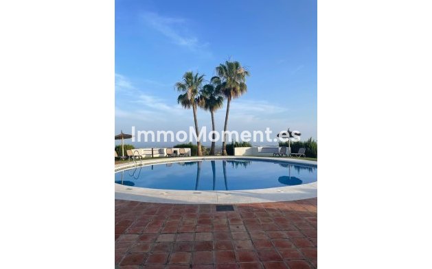 Reventa - Apartamento - Benahavís - Benahavís Centro