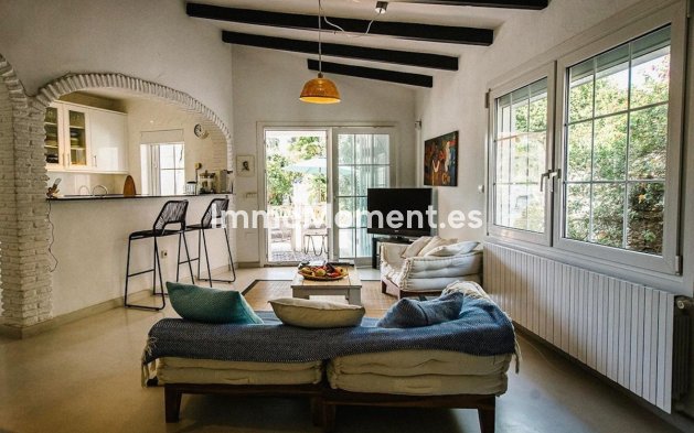 Wiederverkauf - Freistehende Villa - Marbella - Carib Playa