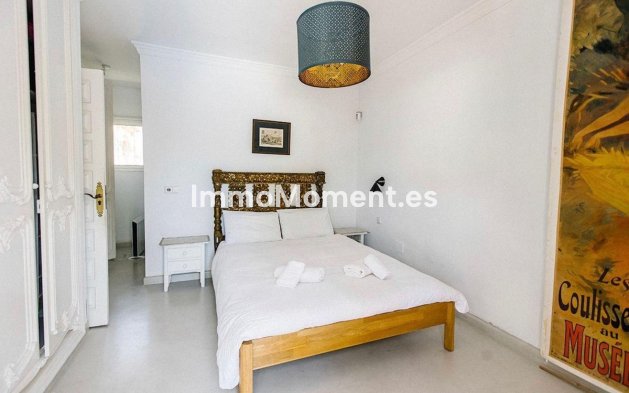 Wiederverkauf - Freistehende Villa - Marbella - Carib Playa