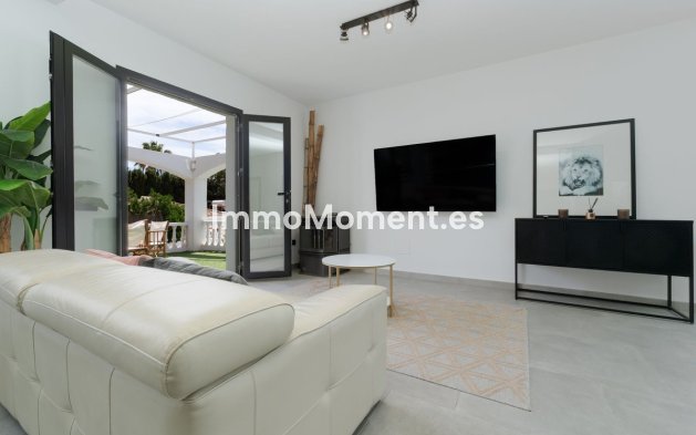 Reventa - Villa independiente - Benalmadena - Benalmadena Centro
