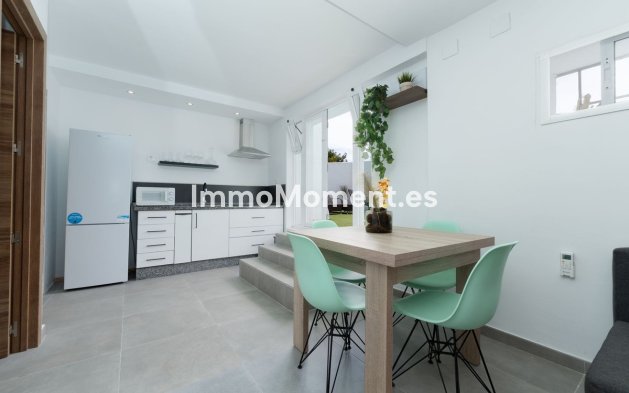 Reventa - Villa independiente - Benalmadena - Benalmadena Centro
