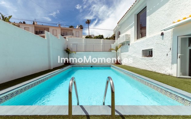 Reventa - Villa independiente - Benalmadena - Benalmadena Centro