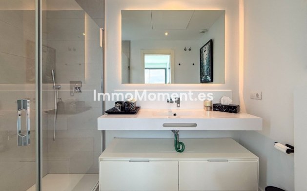 Reventa - Villa independiente - Marbella - Cabopino