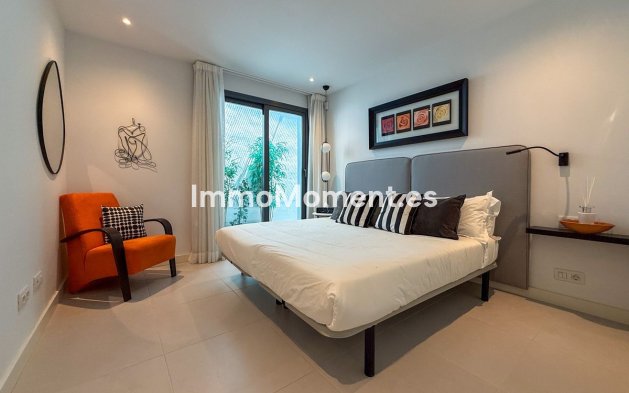 Reventa - Villa independiente - Marbella - Cabopino