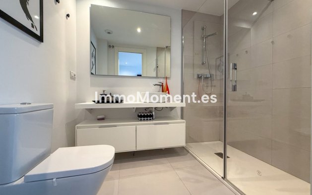 Reventa - Villa independiente - Marbella - Cabopino