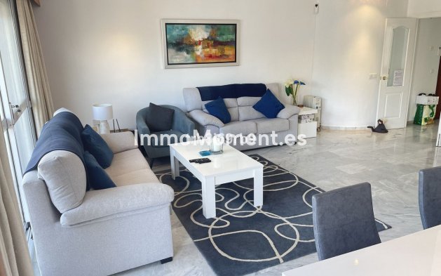 Wiederverkauf - Wohnung - Estepona  - Estepona Centro