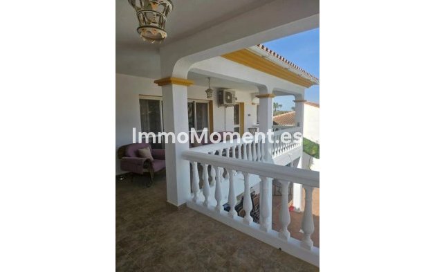 Bestaande woning - Vrijstaande villa - Binnenland  - Monda