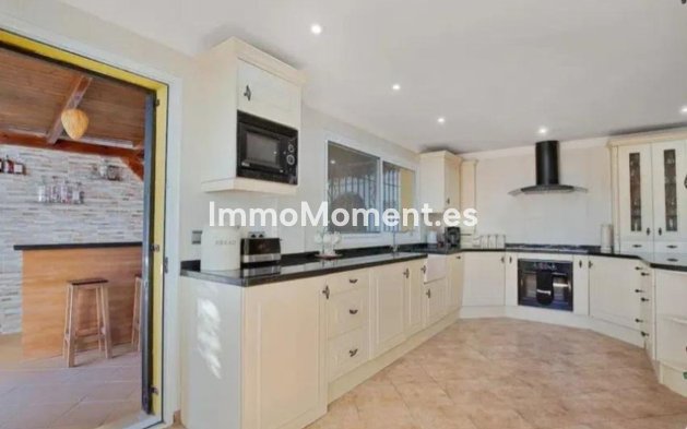 Bestaande woning - Vrijstaande villa - Binnenland  - Monda