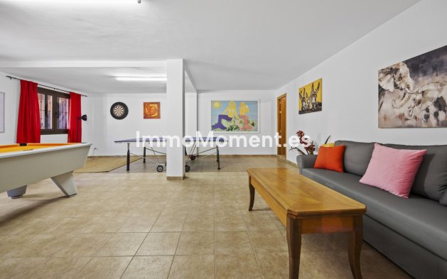 Resale - Detached villa - Marbella - Guadalmina Alta