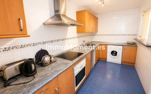 Wiederverkauf - Wohnung - Estepona  - Estepona Centro