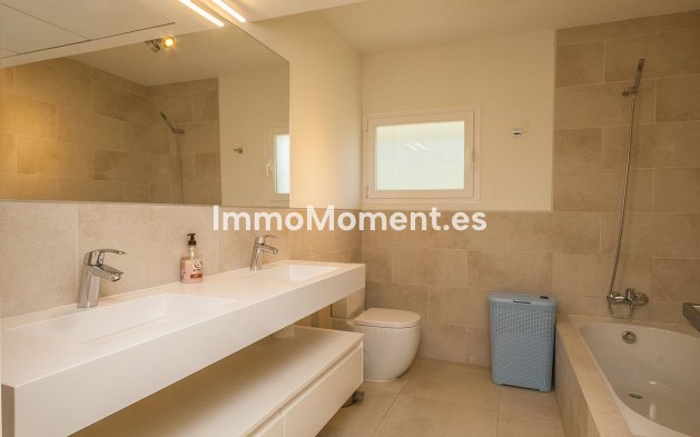 Wiederverkauf - Freistehende Villa - Marbella - Elviria
