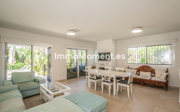 Wiederverkauf - Freistehende Villa - Marbella - Elviria