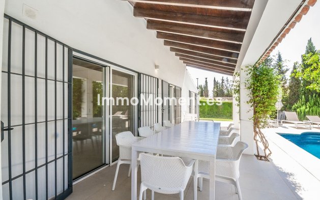 Wiederverkauf - Freistehende Villa - Marbella - Elviria