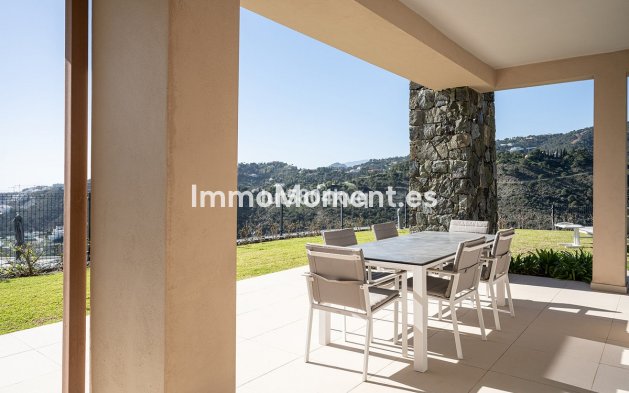 Reventa - Apartamento - Benahavís - Benahavís Centro