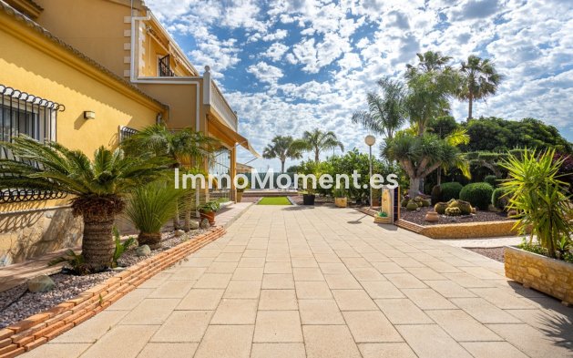 Reventa - Villa independiente - Elche - La Hoya