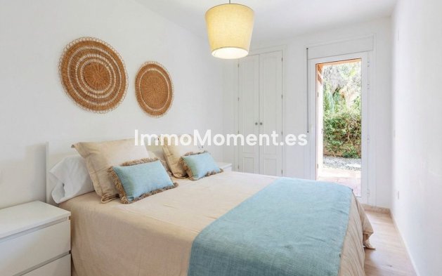 Resale - Apartment - Marbella - Las Chapas