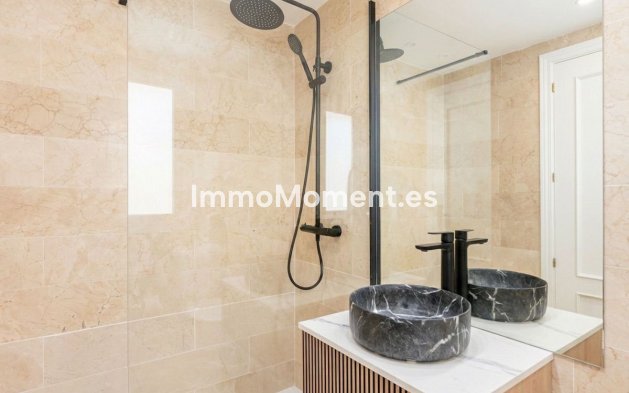 Resale - Apartment - Marbella - Las Chapas