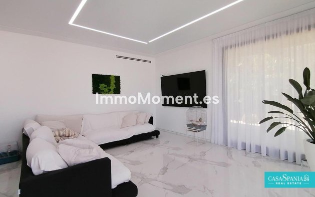 Wiederverkauf - Freistehende Villa - Benidorm - Benidorm Centro